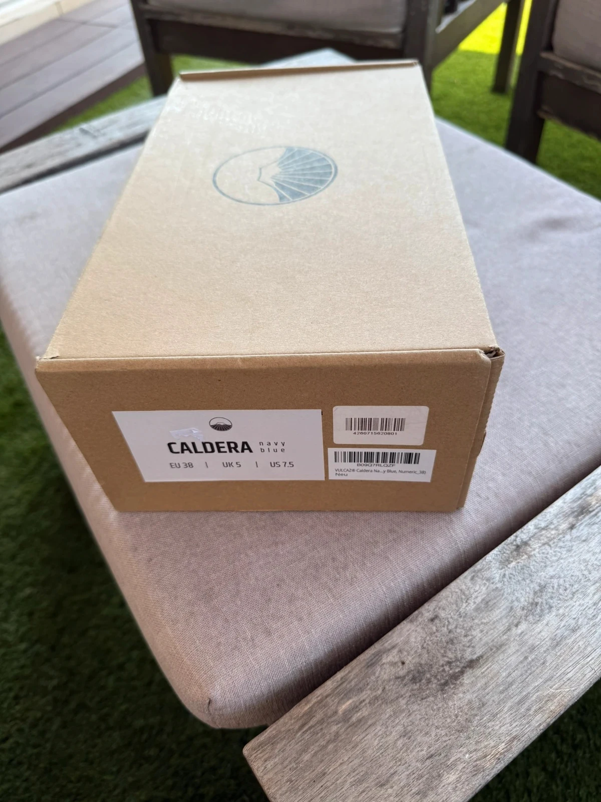 Vulcaz Canvas Sneakers (Size 38) – photo 2